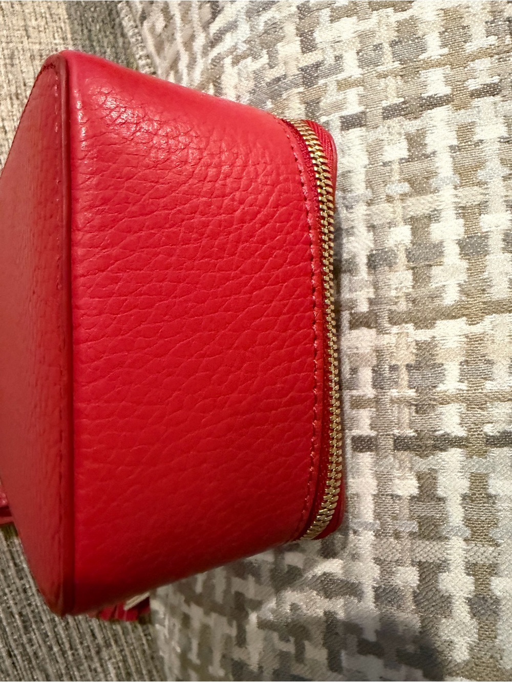 Cuyana Red Leather Travel Jewelry Case Jewelry Box Tassels EUC - Picture 6 of 11